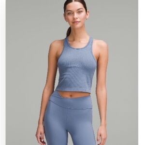 Ebb to Street Cropped Racerback Tank
Top Light Support, B/C Cup